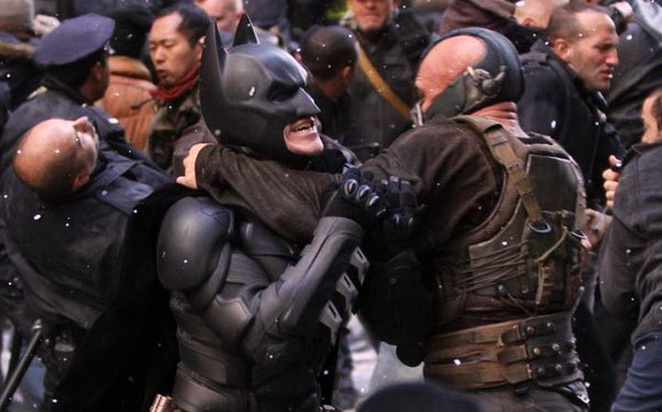 Batman And Robin Bane Vs Dark Knight Rises Bane