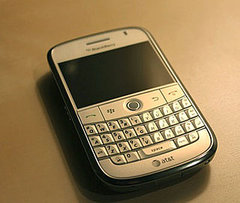 Blackberry Bold 9000 White Edition