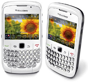 Blackberry Bold 9700 White
