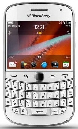 Blackberry Bold 9900 Black And White