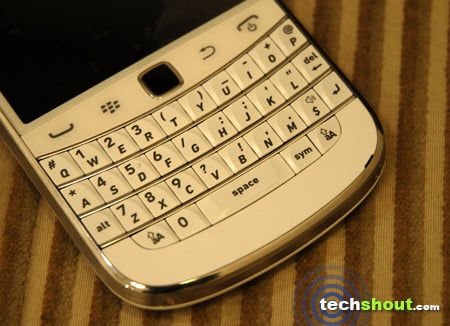 Blackberry Bold 9900 Review