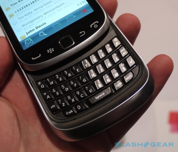 Blackberry Torch 9810 Review India