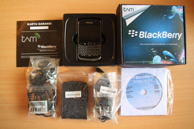 Spesifikasi Blackberry Bold 9700 Onyx